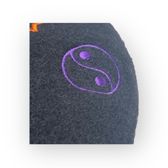 Rare: new Valfré ☻ Saturn Embroidered Wool Beret ☻ Black ☻ 1SFA Limited Edition - Picture 11 of 16